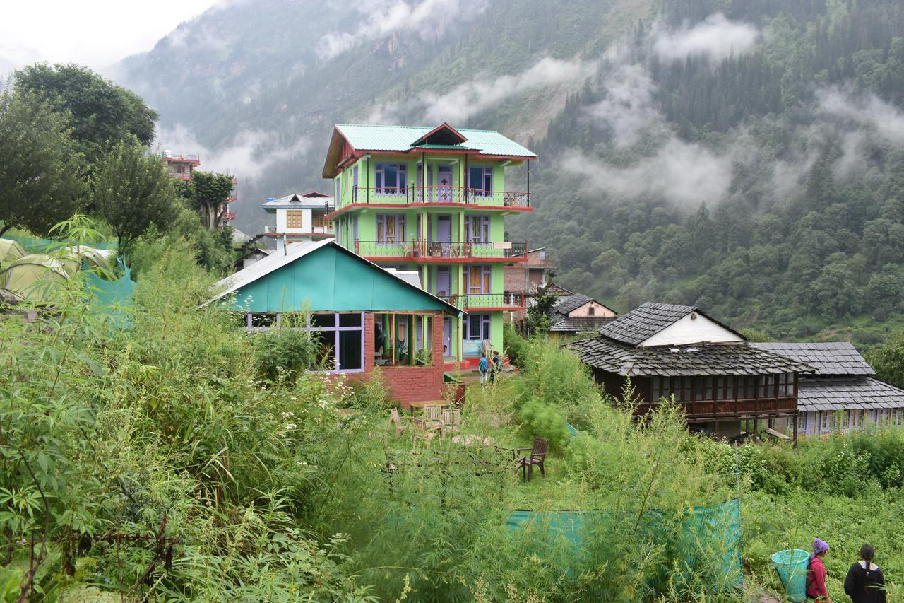 Shiva Moon Hotel Tosh ภายนอก รูปภาพ
